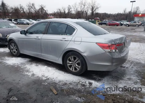 2011 Honda Accord 2.4 Se из США, поврежденный, VIN 1HGCP2F69BA063662